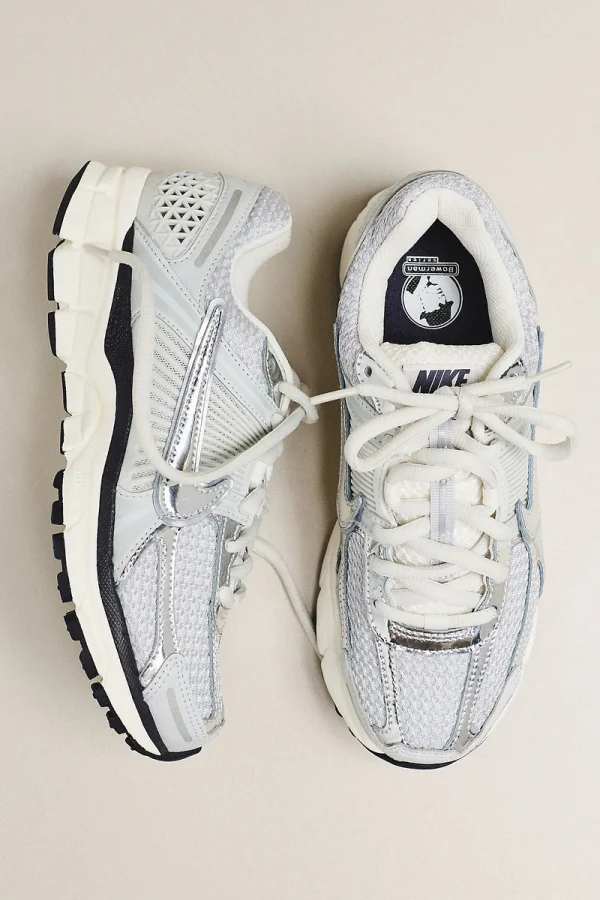 Nike Zoom Vomero 5 Sneakers