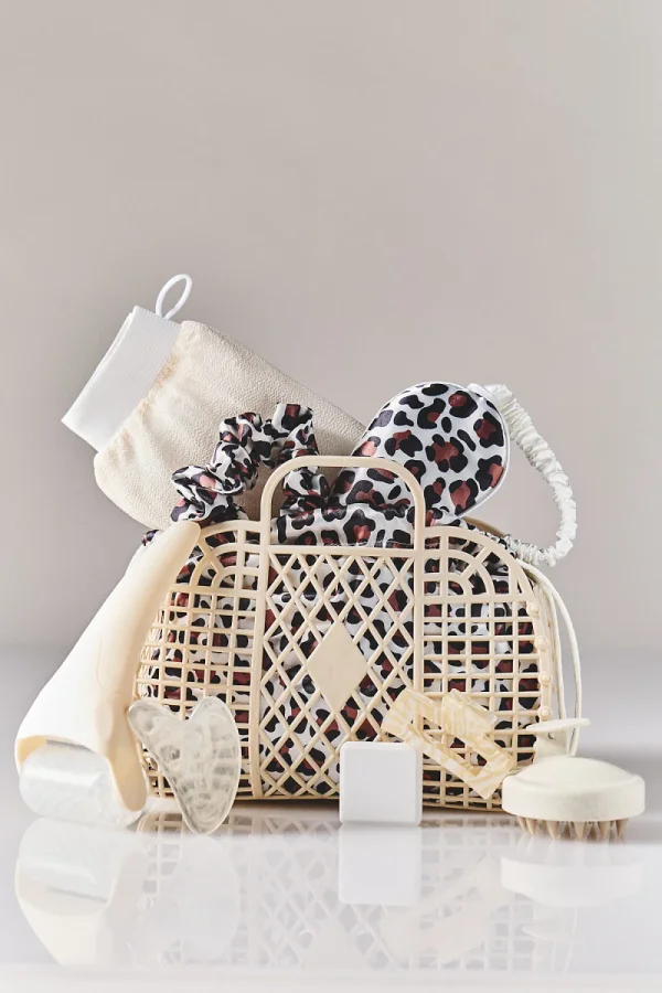 Pinch Provisions Leopard Super Spa Set